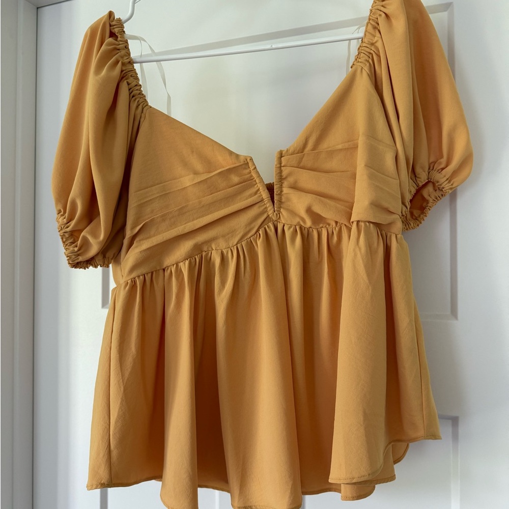 Entro Mustard Ruched Puff Sleeve Blouse
